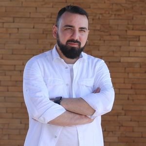 Meet your Posher, Sami